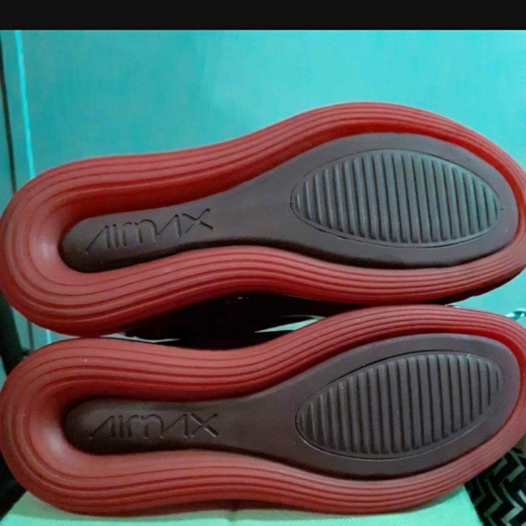 SOLD air max 720 - Picture 6 of 6